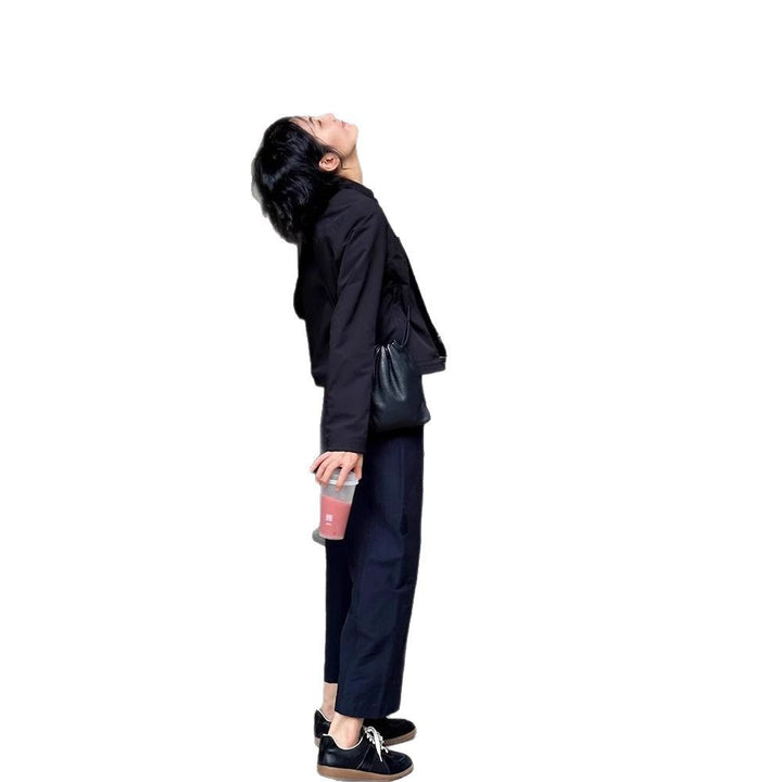 Damen urbane Übergangsjacke mit minimalistischen Details Drune
