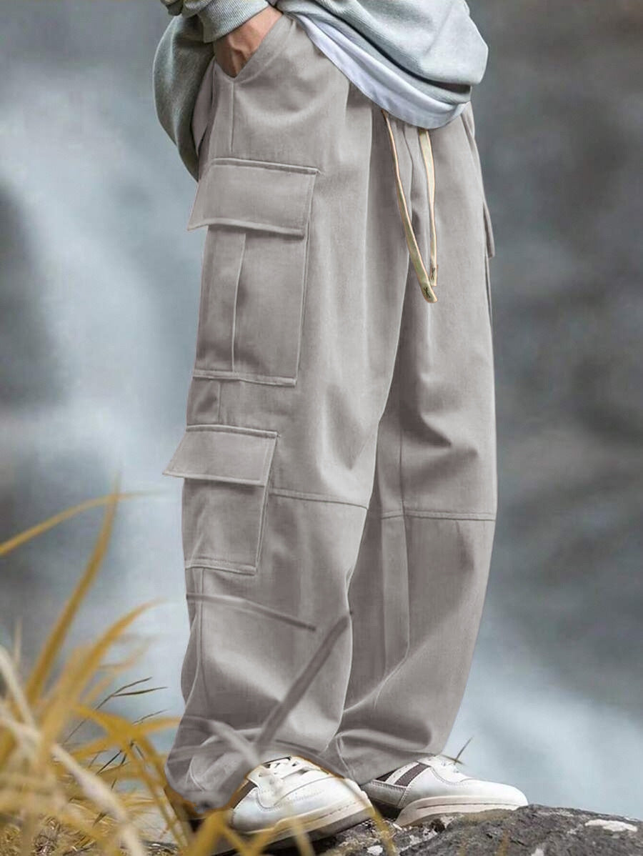 Herren weite Cargo-Hose mit Mehrfachtaschen, Tunnelzug und verstärkten Kniepartien Drune