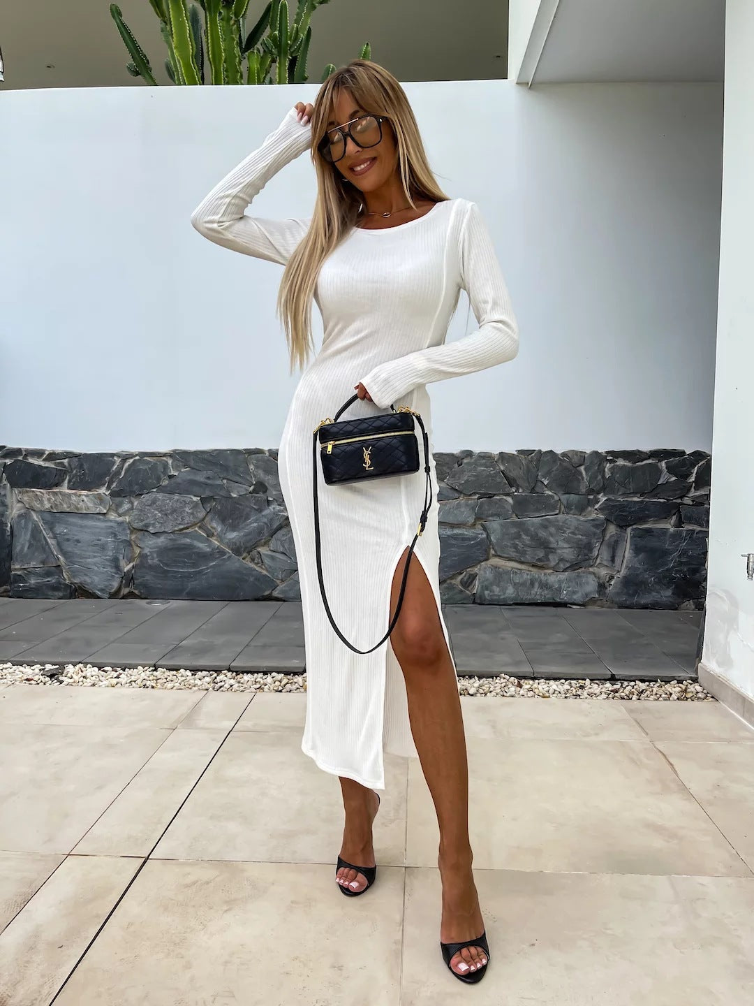 Damen Langarm Kleid mit seitlichem Schlitz und Rippstruktur Drune
