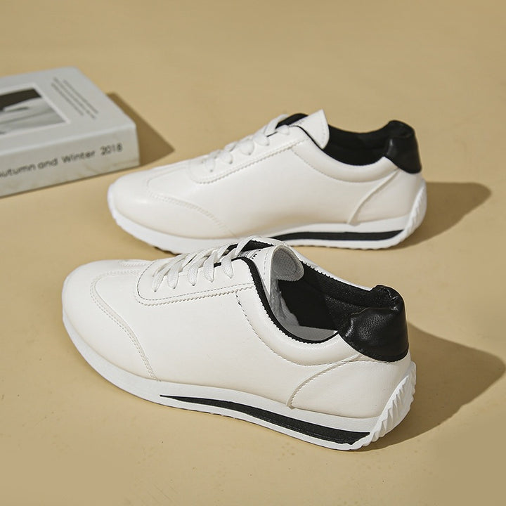 Damen Sneaker mit leichter Keilsohle und kontrastfarbenem Fersenpatch Drune