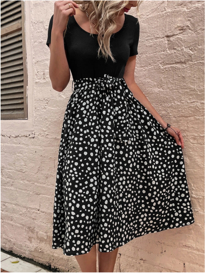 Damen Midikleid mit ausgestelltem Rock und modischem Punktedesign Drune
