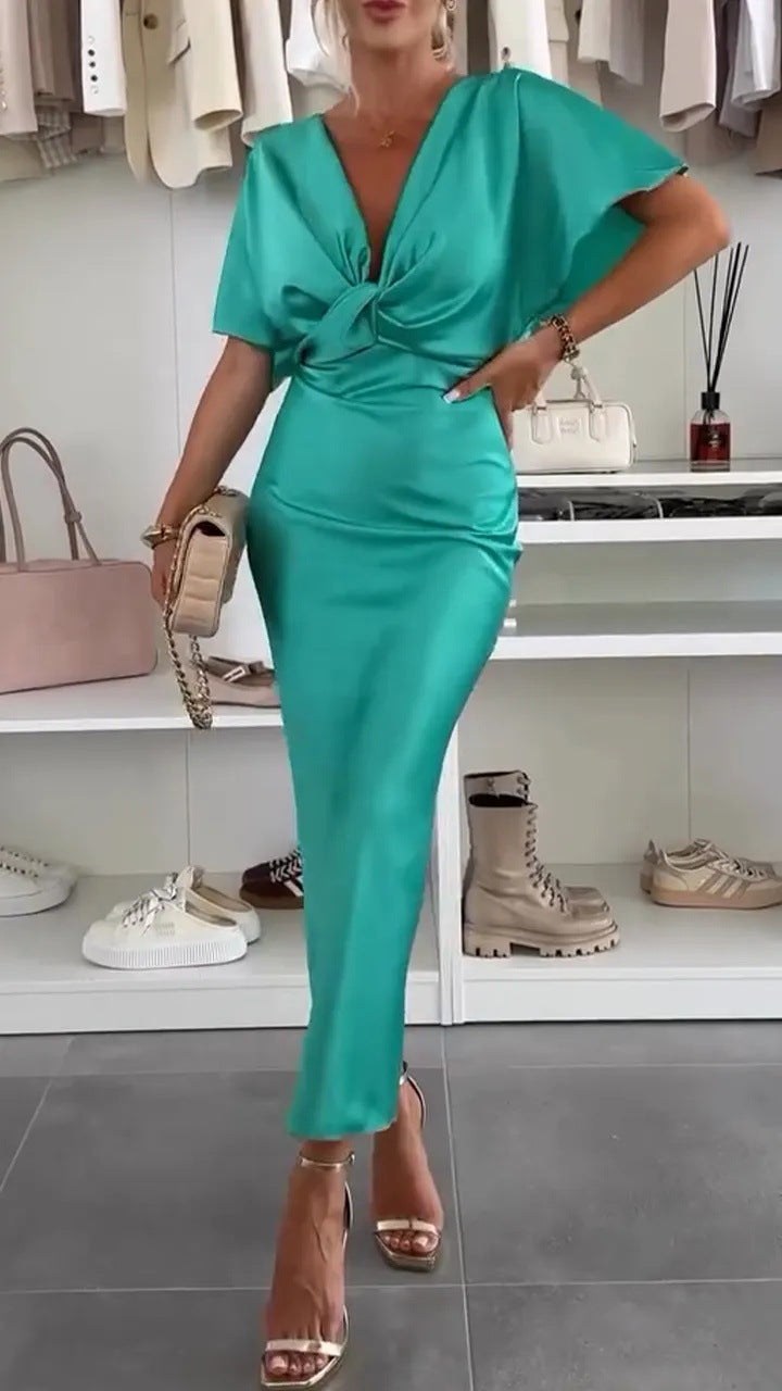 Damen Elegantes Wickelkleid aus satinierter Baumwolle Drune