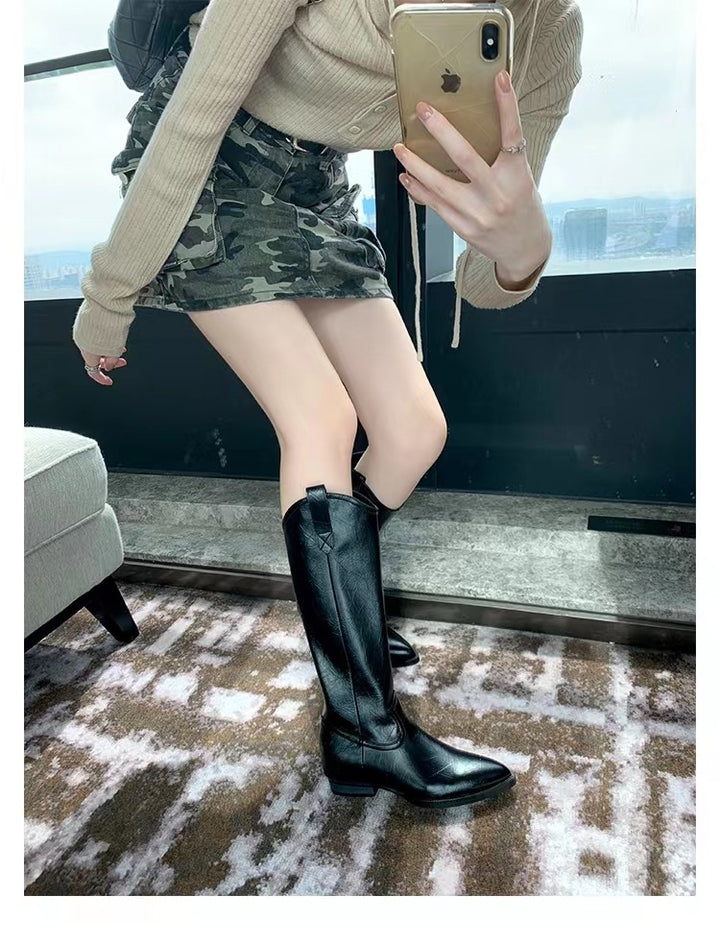 Damen Kniehohe Western‑Stiefel aus Glattleder mit spitzer Kappe und niedrigem Blockabsatz Drune