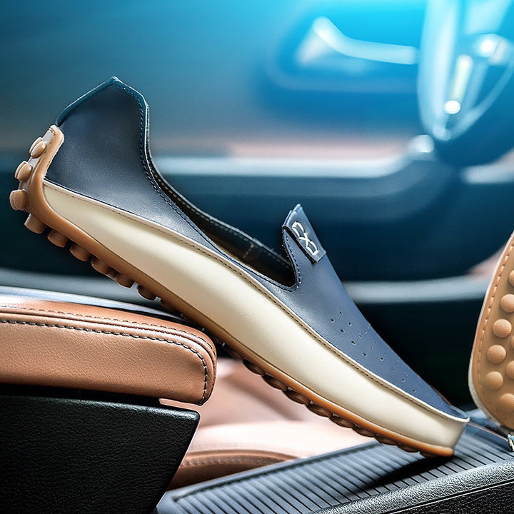 Damen eleganter Driving‑Mokassin mit weichem Lederlook, gepolstertem Komfortfußbett und profiliertem Noppenlaufsohle Drune