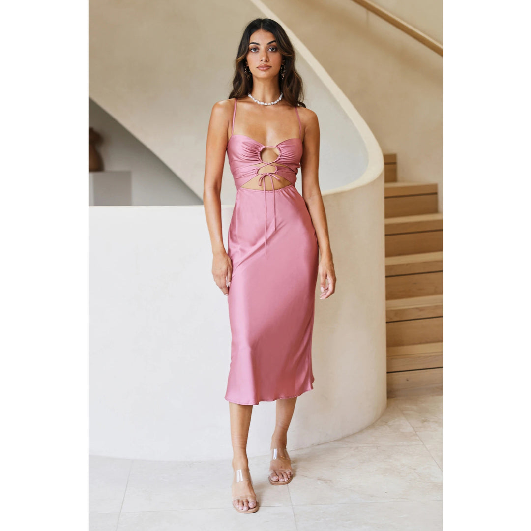 Damen Midi-Kleid mit aufregendem Schlüssellochausschnitt und fließendem Satin-Material Drune