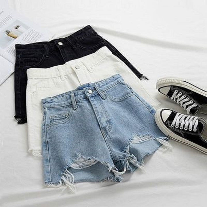 Damen Destroyed Denim Shorts mit hohem Bund und Fransensaum