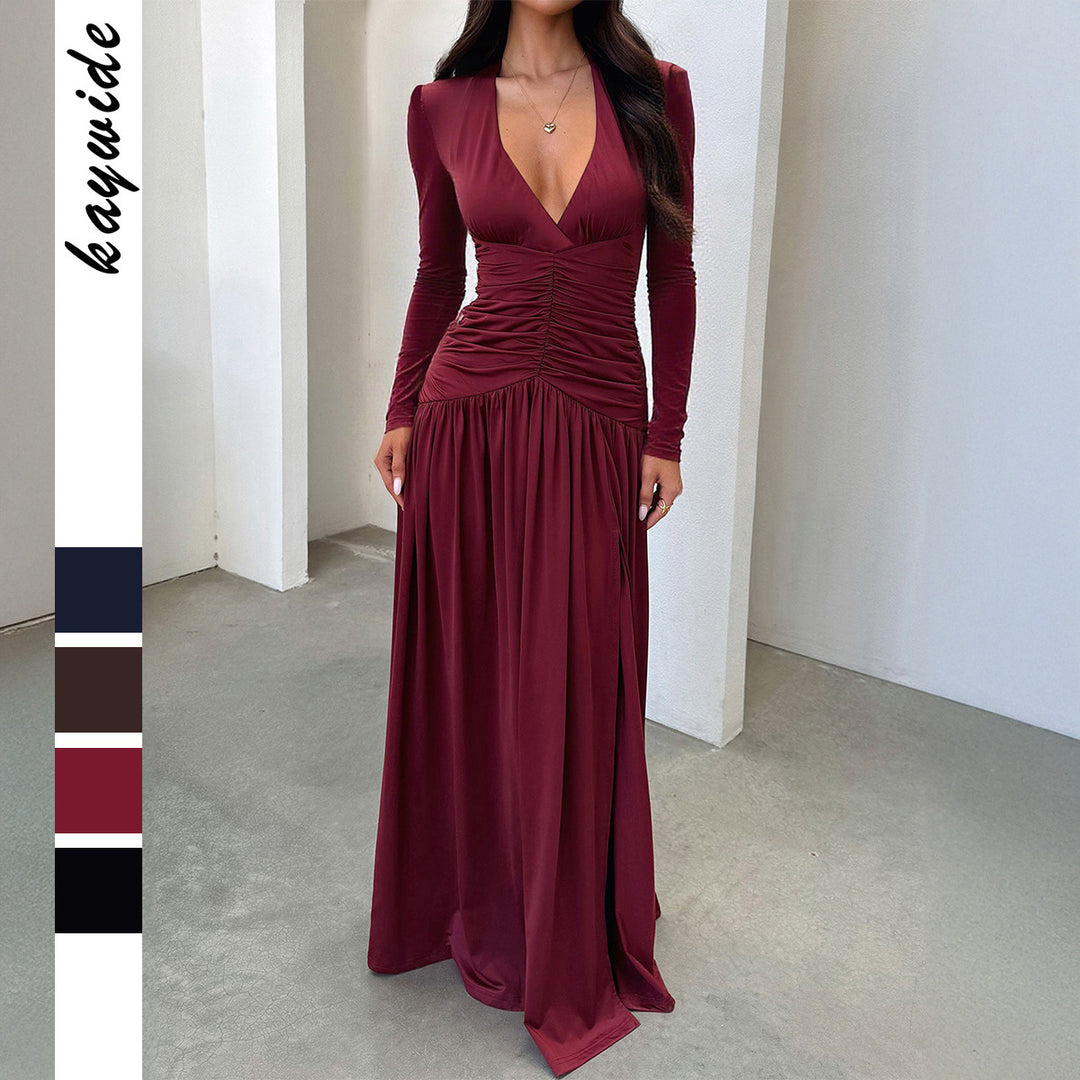 Damen nan elegantes Abendkleid mit gerafftem Wickeloberteil, hohem Beinschlitz und Samtärmeln Drune