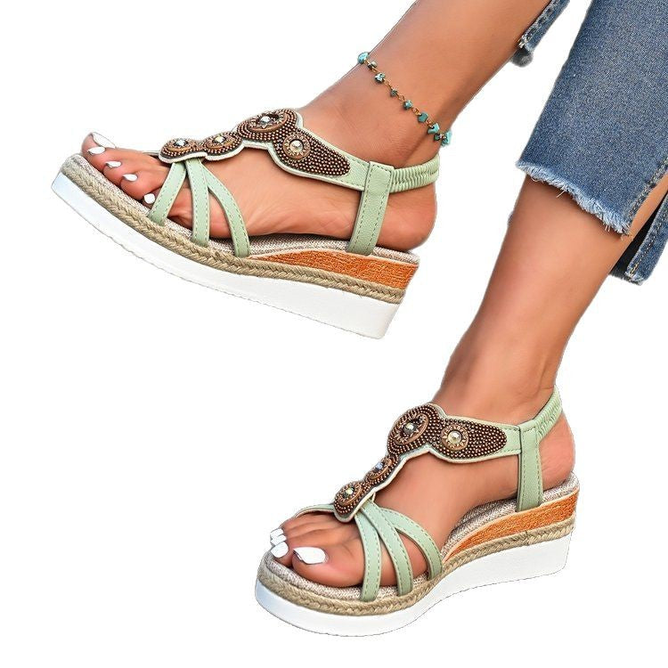 Damen Plateausandalen mit eleganten Perlen-Applikationen Drune