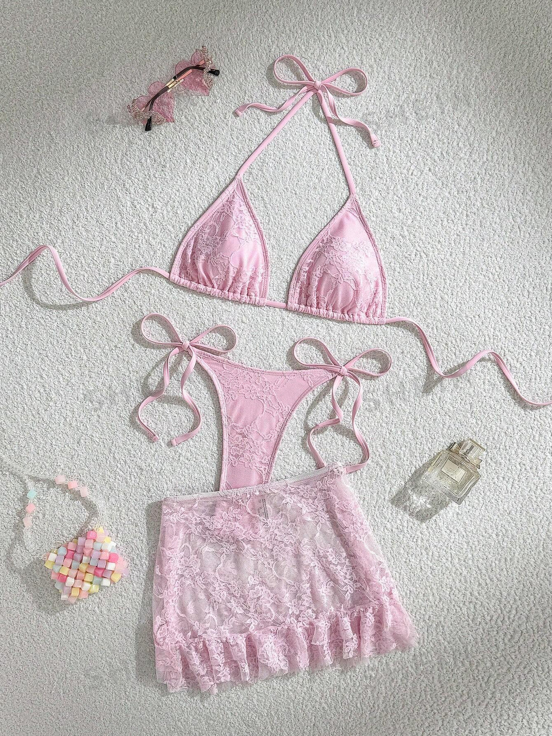 Damen Spitzen-Bikini mit floralem Design und fließendem Rock Drune