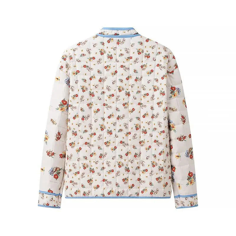 Damen nan gesteppte Boxy-Jacke mit floralem Alloverprint, kontrastierender Paspel und aufgesetzten Klappentaschen Drune