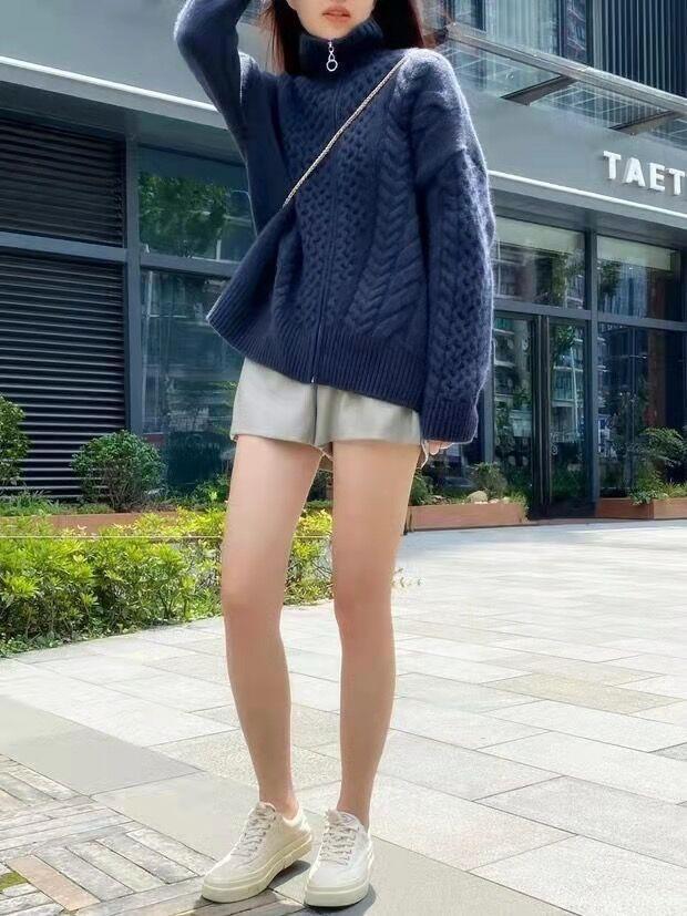Damen Zopfmuster‑Strickjacke mit Reißverschluss und hohem Rippkragen Drune
