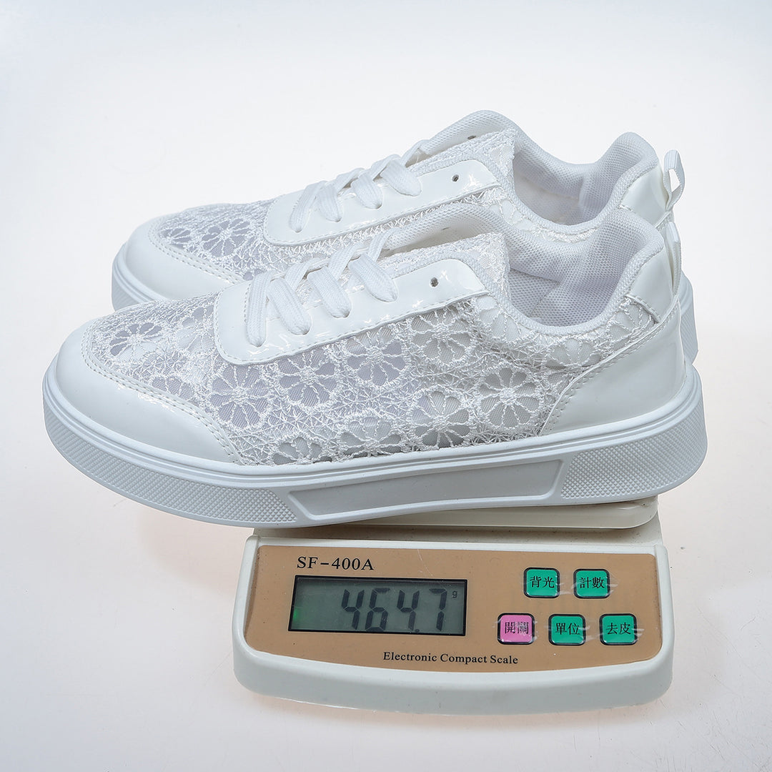 Damen zarte Spitzen-Plateau-Sneaker mit floralem Häkelmuster Drune