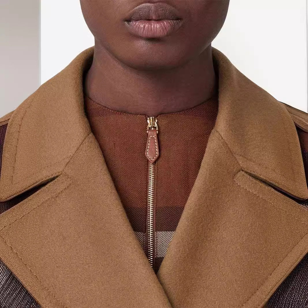 Damen Kurzmantel im minimalistischen Doppelreiher aus Wollmix mit weitem Revers Drune