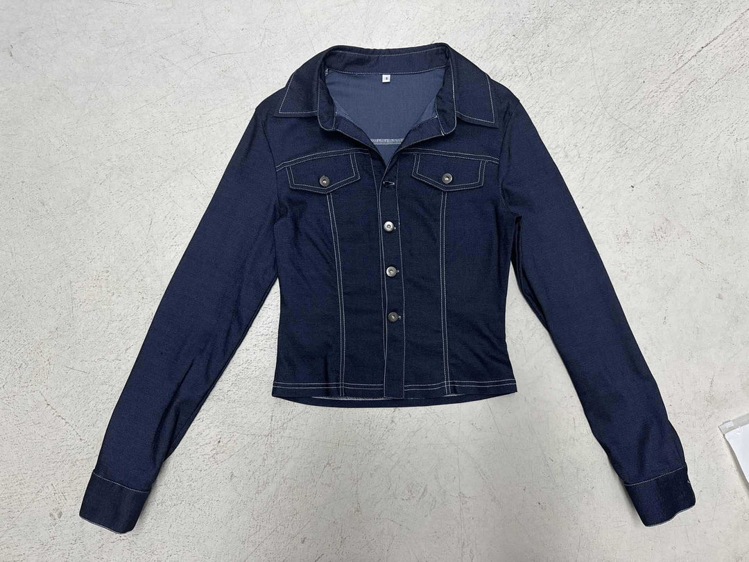 Damen nan taillierte Jeansjacke mit markanten Kontrastnähten, Brusttaschen und figurformender Schnittführung Drune