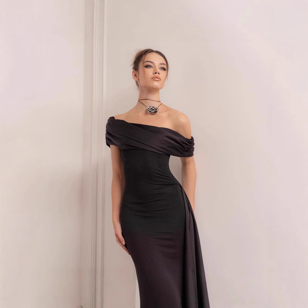 Damen Abendkleid mit elegantem Off-Shoulder-Design und figurbetontem Schnitt Drune