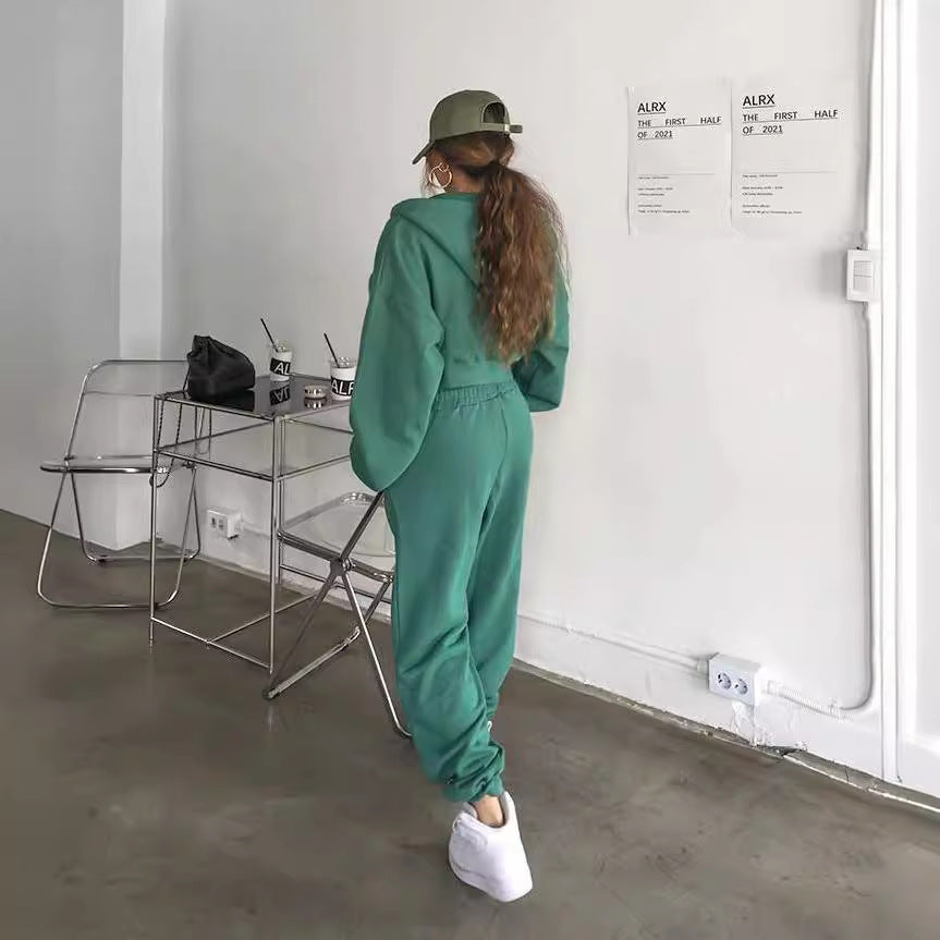 Damen lässiges Set mit cropped Kapuzenjacke und Jogginghose Drune