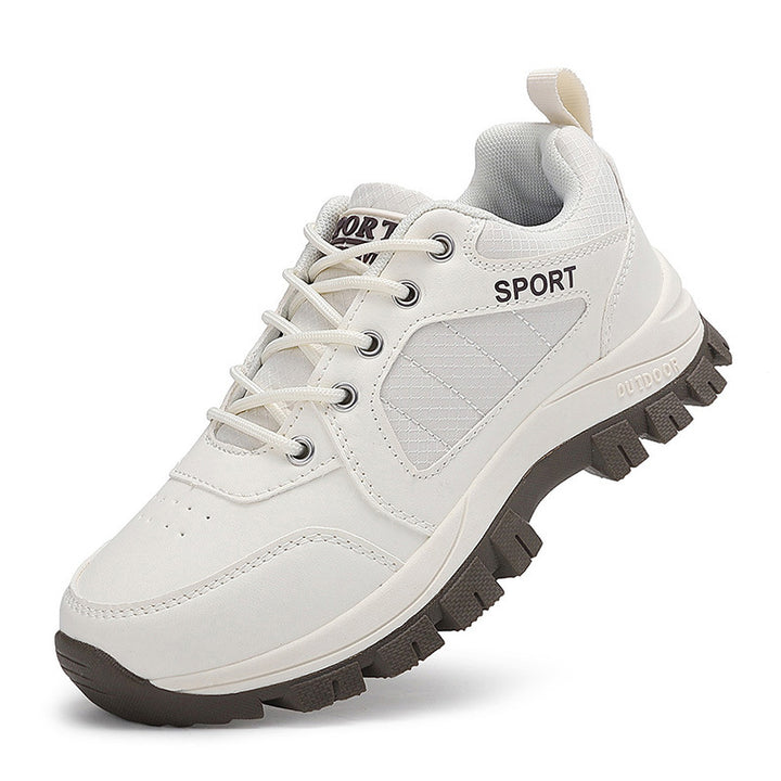Herren nan robuster Schnür-Freizeitsneaker mit tiefem Stollenprofil, gepolstertem Schaft und praktischer Zuglasche Drune