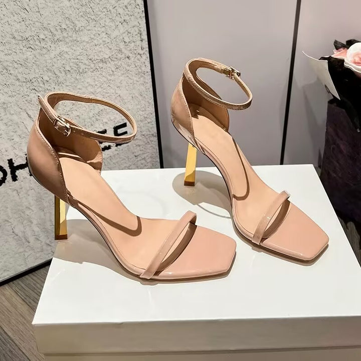 Damen Riemchen‑Sandalette mit quadratischer Zehenpartie und filigratem Metallstiletto Drune