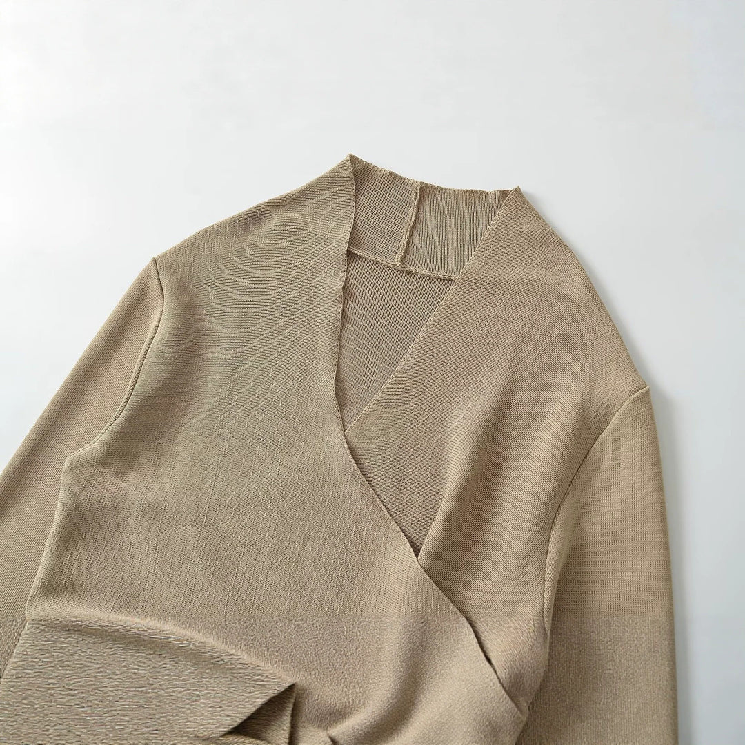 Damen Wickel-Strickpullover mit V‑Ausschnitt und Ziergürtel Drune