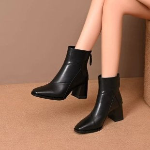Damen Modische Stiefeletten mit Blockabsatz und spitzer Zehenpartie Drune