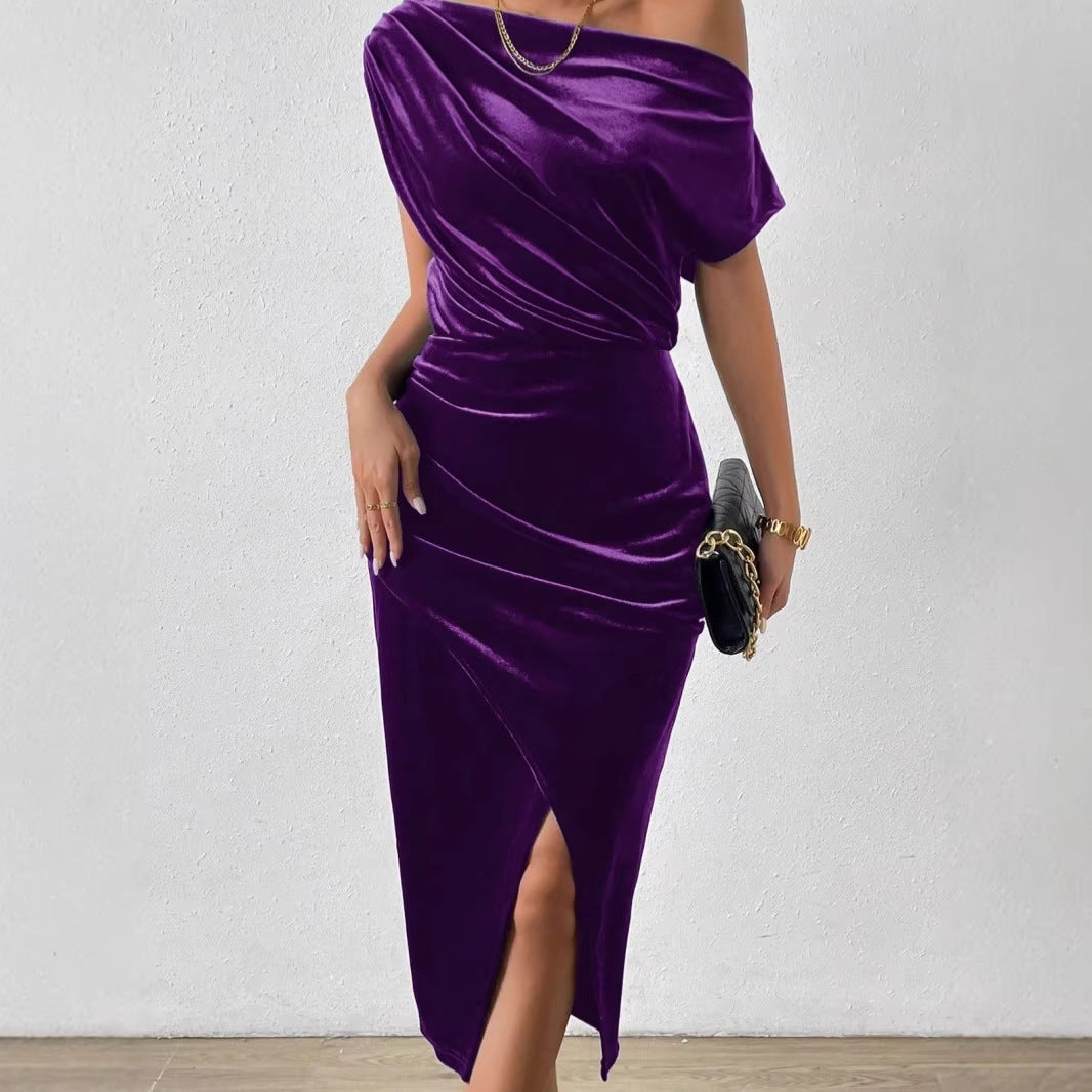 Damen Etuikleid mit tiefem Ausschnitt und elegantem Satin-Finish Drune