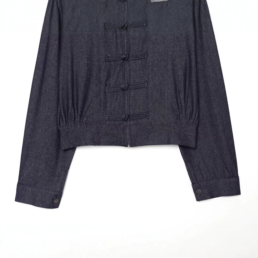 Damen Cropped Jeansjacke im China‑Stil mit Mandarinkragen und Knotenverschlüssen Drune