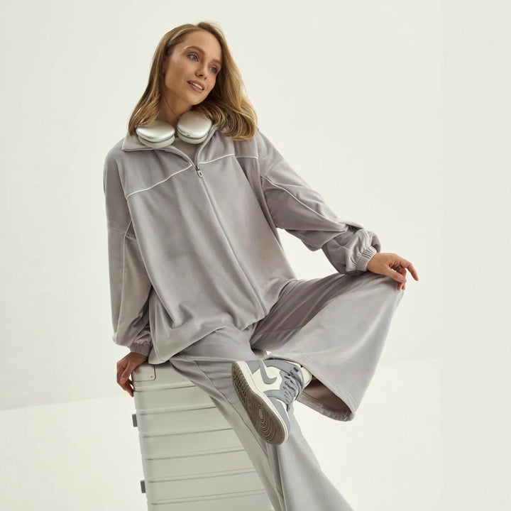 Damen Palazzo-Lounge-Set aus seidig-weichem Nicki mit hoher Kragenblende, Oversize-Passform und elastischer Bundhose Drune