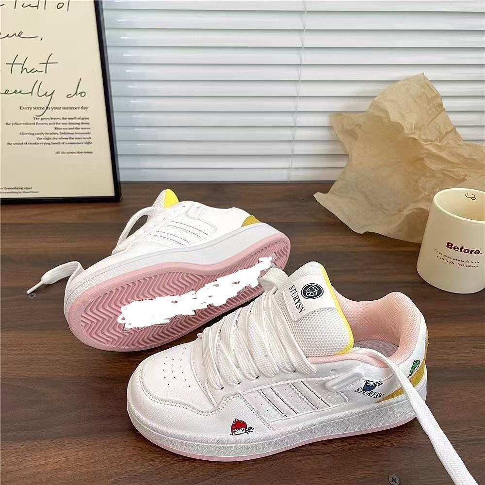 Damen Sneakers mit lustigen Applikationen und rutschfester Sohle Drune