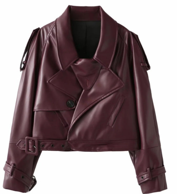 Damen 300+ taillierte Cropped-Bikerjacke aus Kunstleder mit großem Revers, Schulterklappen und Taillengürtel Drune