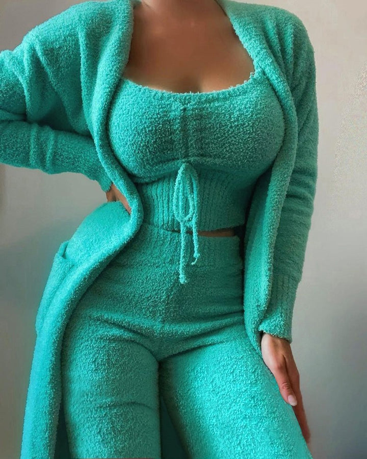 Damen nan luxuriöses Teddy-Fleece Lounge-Set mit Longcardigan, gerafftem Cropped-Bustier und Highwaist-Hose Drune