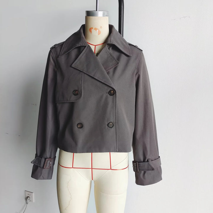 Damen nan kurz geschnittene Doppelreiher Trenchjacke mit Schulterriegeln und verstellbaren Manschetten Drune