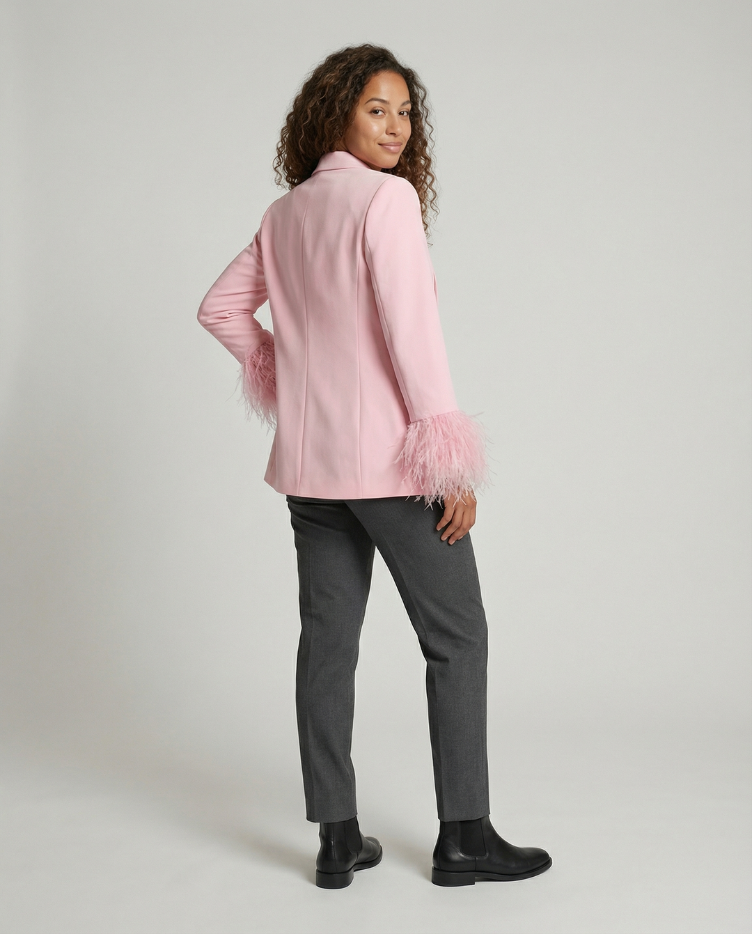 Damen eleganter Blazer mit auffälligen Federärmel Drune