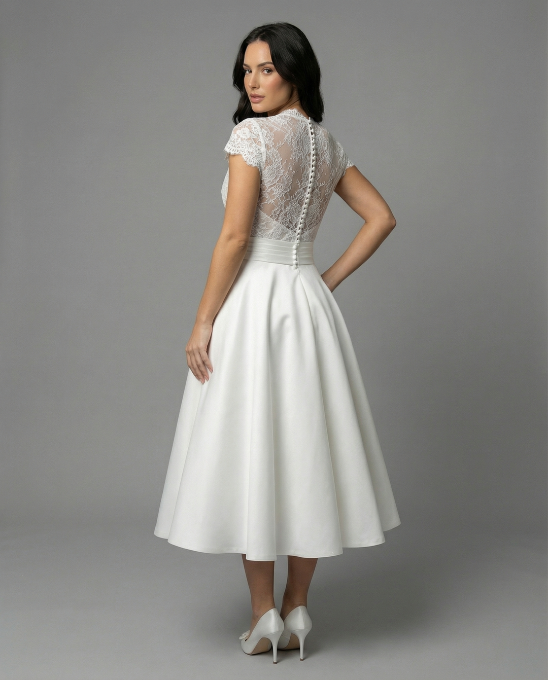 Damen Hochwertiges Hochzeitskleid mit Spitzendetails und schwingendem Rock Drune