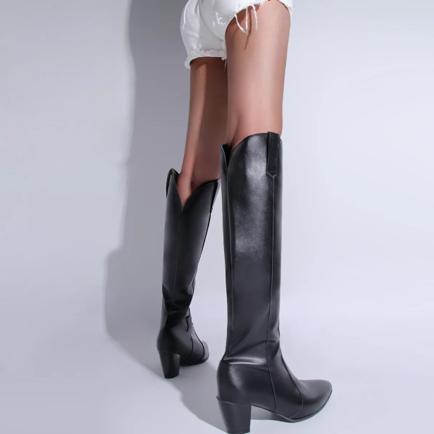 Drune - Damenstiefel mit spitzer Kante