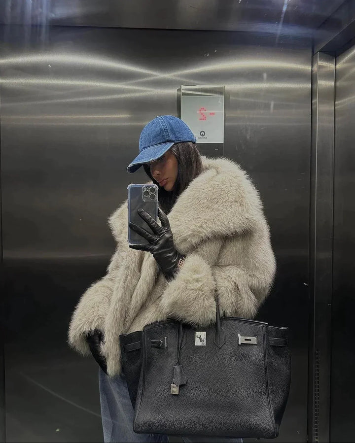 Drune | Pelzjacke für Frauen mit einem luxuriösen Flair