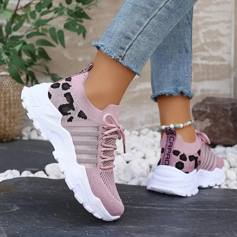 Drune | Atmungsaktive, Schnür-Laufschuhe Pantherdruck