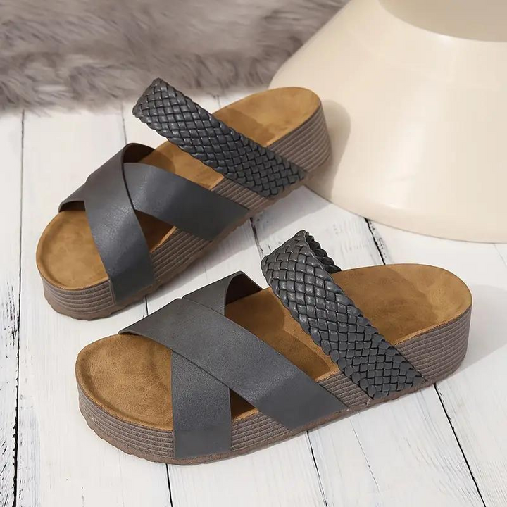 Drune | Hausschuhe Slip On Kreuzriemen Schuhe für den Sommer Damen Sandalen