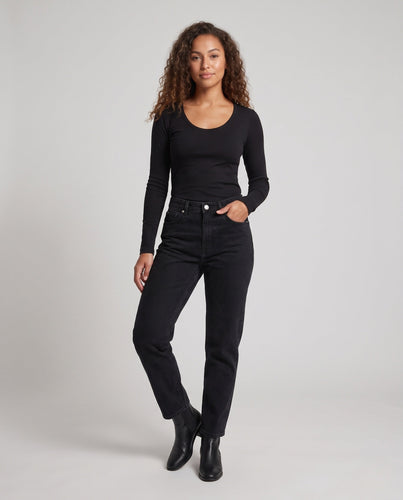 Damen Figurnahes Langarmshirt aus Baumwollmix mit U-Boot-Ausschnitt Drune