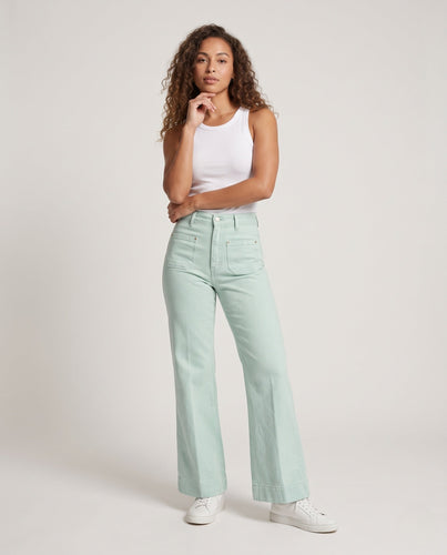 Damen Hochtaillierte weite Jeanshose mit aufgesetzten Fronttaschen und ausgestelltem Bein Drune