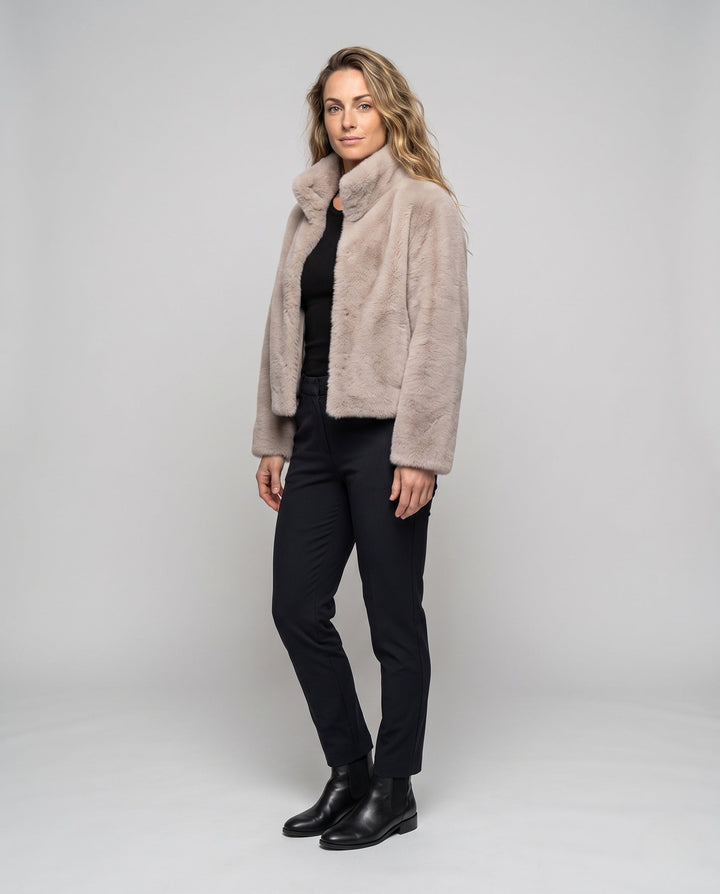 Product 10995821609306 - full_body_front