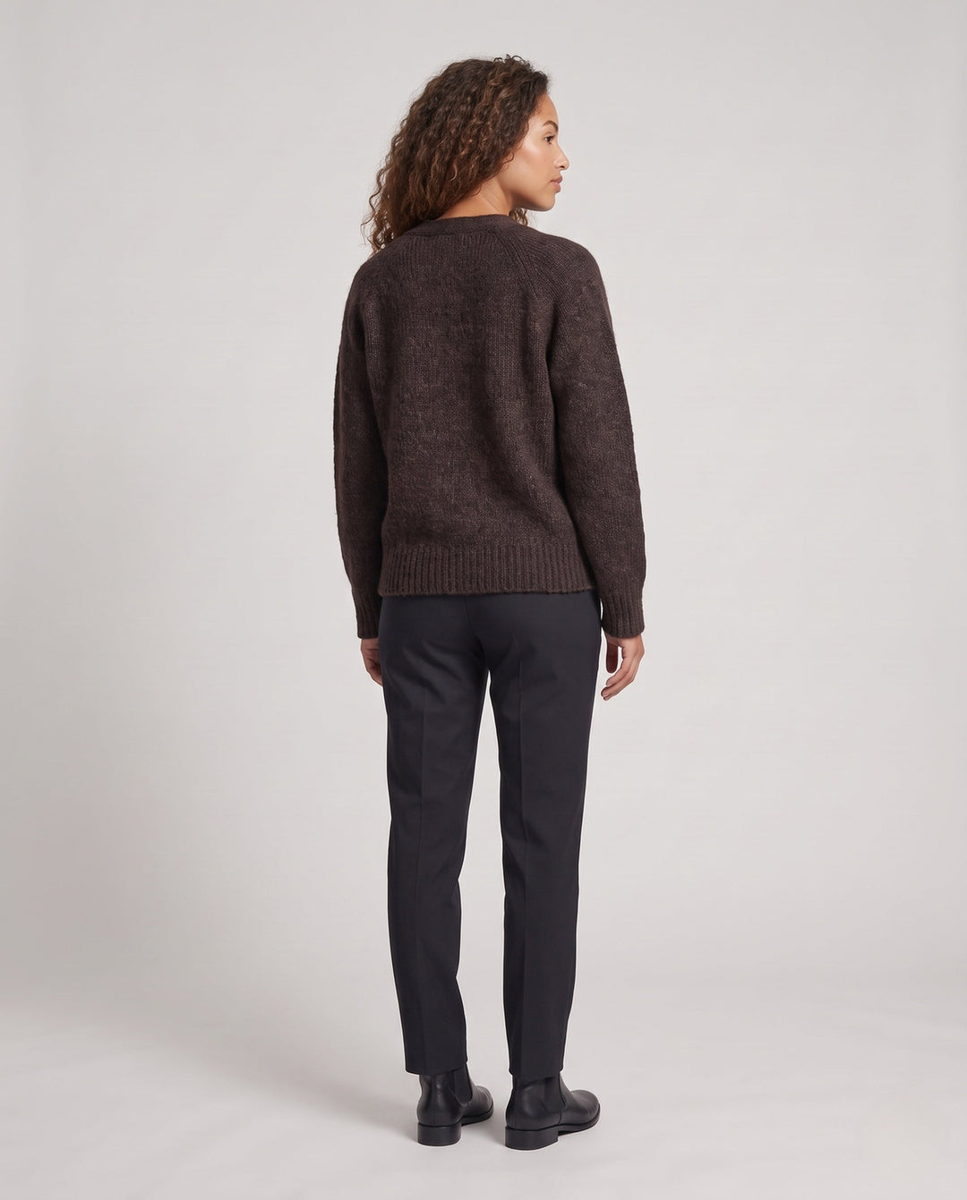 Product 10997472854362 - back_view