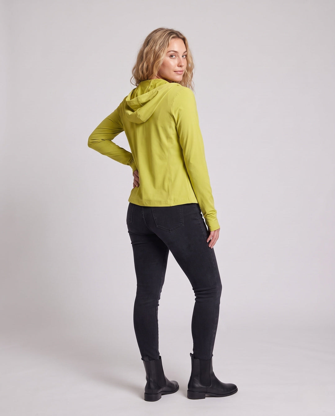 Product 10997489828186 - back_view