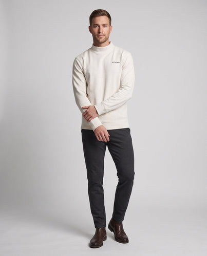 Herren Feines Longsleeve mit Stehkragen und minimalistischer Bruststickerei Drune