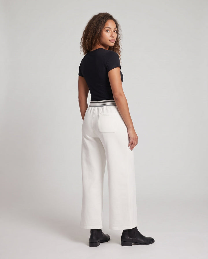 Product 10999799906650 - back_view