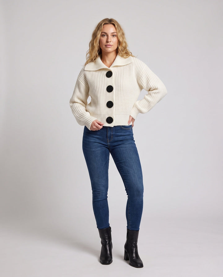 Product 11001260474714 - full_body_front
