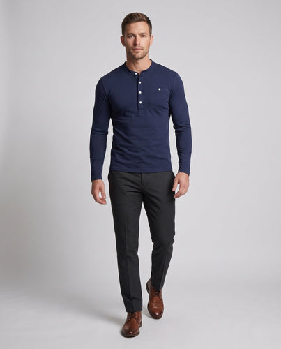 Herren Slim-Fit Henley mit Stehkragen und Brustleistentasche Drune