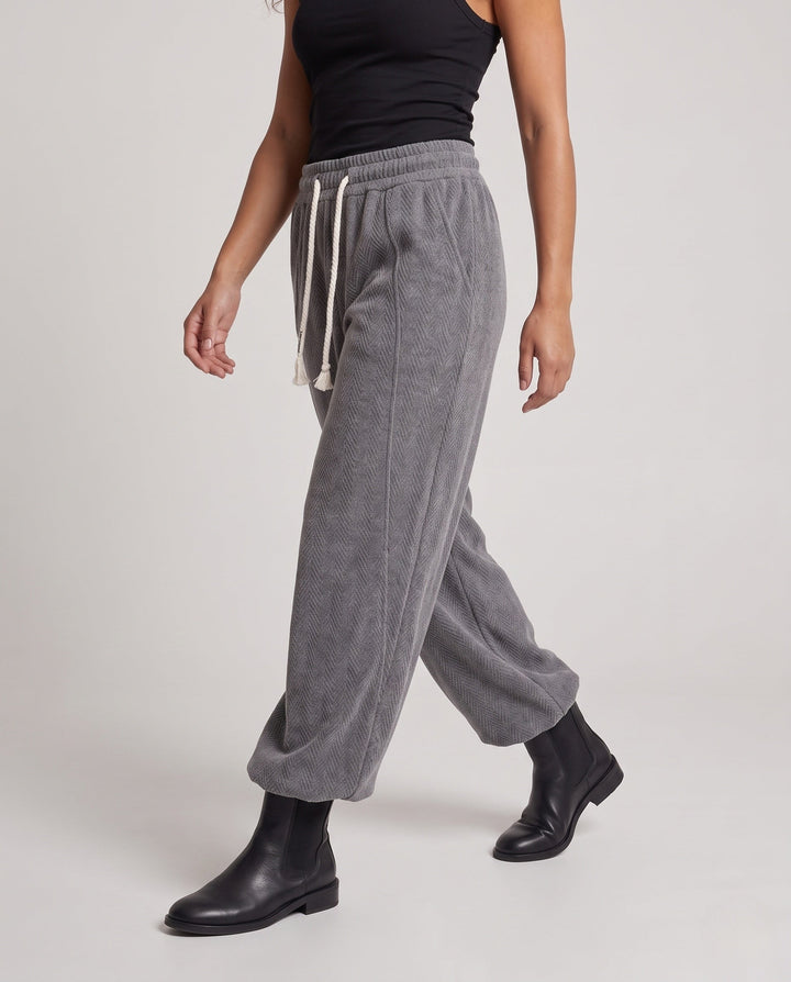 Product 11002325205338 - lower_body
