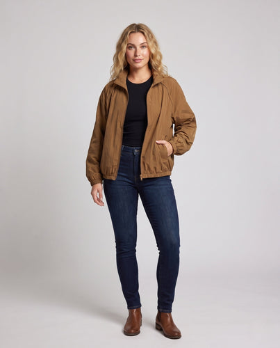 Damen Leichte und luftige Übergangsjacke Drune
