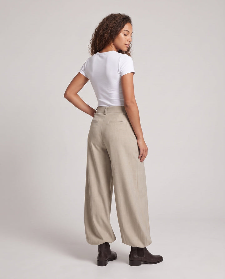 Product 11002329923930 - back_view
