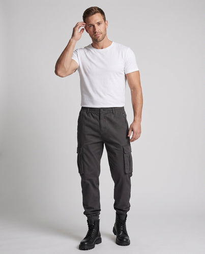 Herren Thermisch gefütterte Cargo-Jogger mit Mehrfach-Taschen und elastischen Bündchen Drune